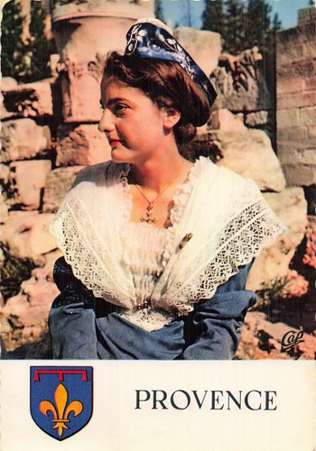 Arles arlesienne costume - 13,