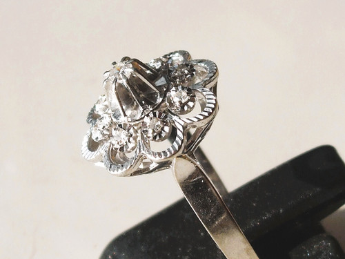 Belle bague fiançailles - de,
