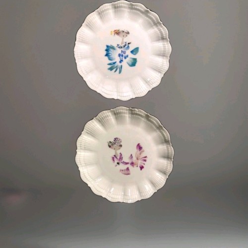 Anciennes assiettes signées - assiettes,