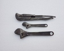 Lot ancienne cle à molette Bondix Dako serre tube griffe ajustable ancien garage