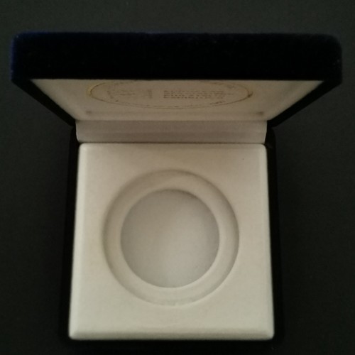 Boite vide pour medaille - vide,