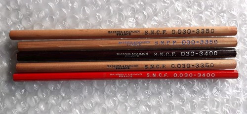 Lot crayon sncf - crayon, et