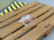 1/18  Optique de phare avant