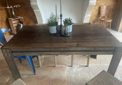 Table acier style - en,