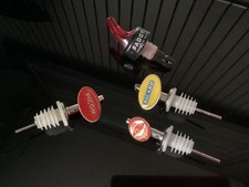 Lot de 4 DOSEUR RICARD   RICARD.PICON..PADDY..SOHO. TYPE " PISSETTE "