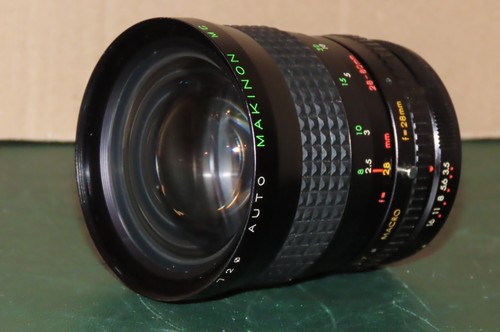 Objectif macro auto makinon