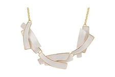 Collier fantaisie médaillon