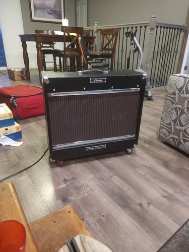Peavey classic 2x12 - 50, tube