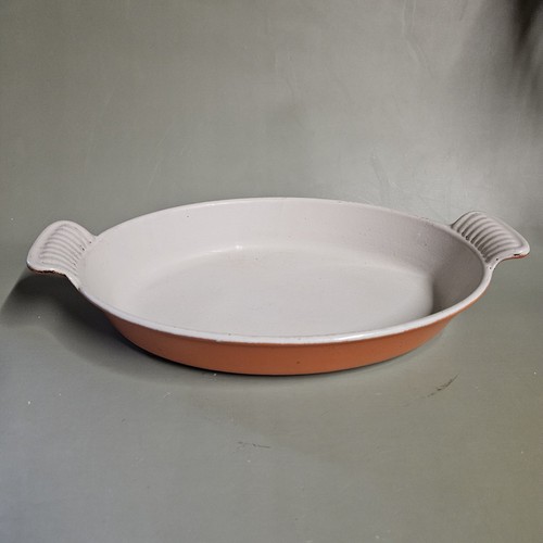 Plat four creuset 28 - four,