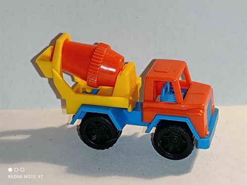 Véhicule miniature camion - véhicule,