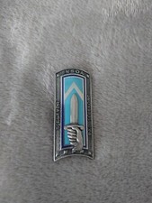 Insigne / badge / pucelle école national des sous officier A. Bertrand éd. Atlas