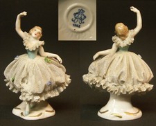 AA 1950 très jolie danseuse signée Volksted 75g10cm porcelaine allemande saxe 