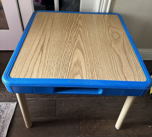 Fisher price table child size - child,