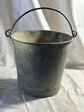 Ancien seau en zinc  années 1950 déco jardin jardinière