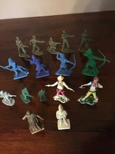 16 figurines , Mokarex , flan imperial  , dulcop et autres