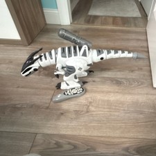 RC Dinosaur with Gun Turret