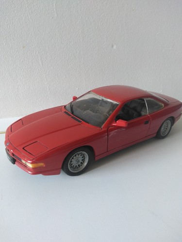 Bmw 850i rouge - 850i., revell. 