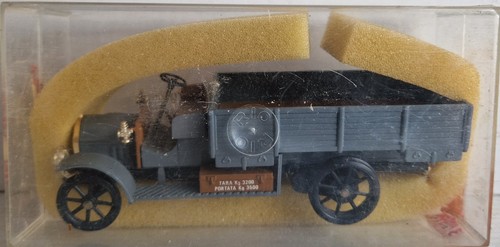 Rio fiat 18 bl - rio, 1/43