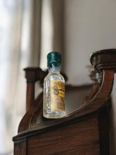 Vintage mignonette miniature