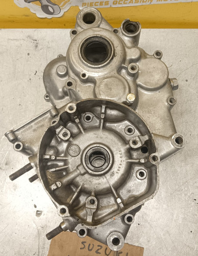 Carter moteur gauche - gauche, allumage