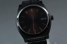 [Exc+5] Montre Homme Nixon