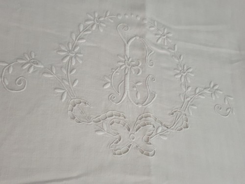 Drap ancien lin brodé - drap,