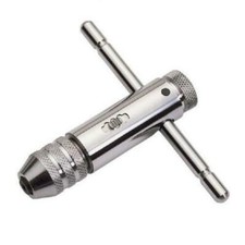 Porte taraud à cliquet