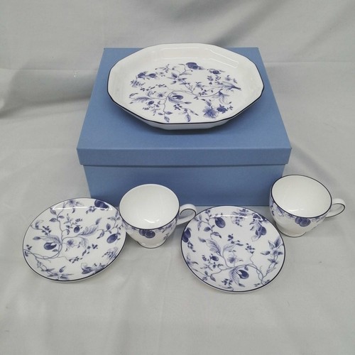 Ensemble assiette tasse et - tasse,