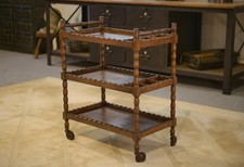 Desserte en bois tourné