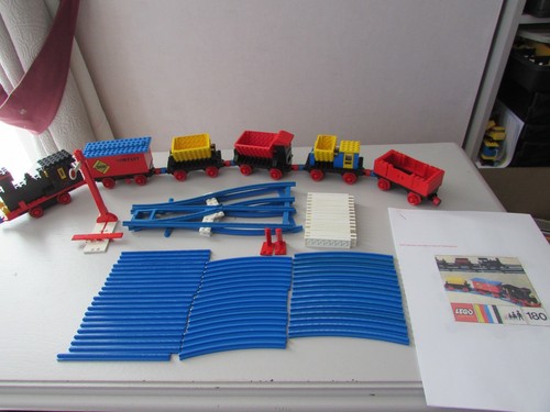 Lego vintage train 180