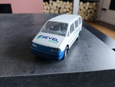 1/32 MAJORETTE PEUGEOT