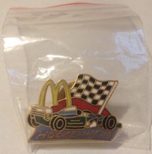 PIN'S MC DONALD'S - HOCKENHEIM (ALLEMAGNE) / SIGNÉ PRODUKT IDEE / EXCELLENT ETAT