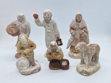 Santons épurés et atypiques en terre cuite Edmond Prados Santonnier de Provence 