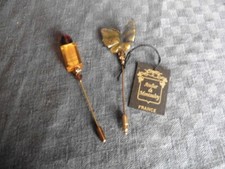 2 ANCIENNES EPINGLES A CHAPEAU