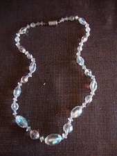 COLLIER ANCIEN RAS DU COU EN