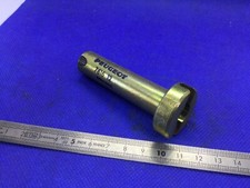 Vis fixation panier roue de