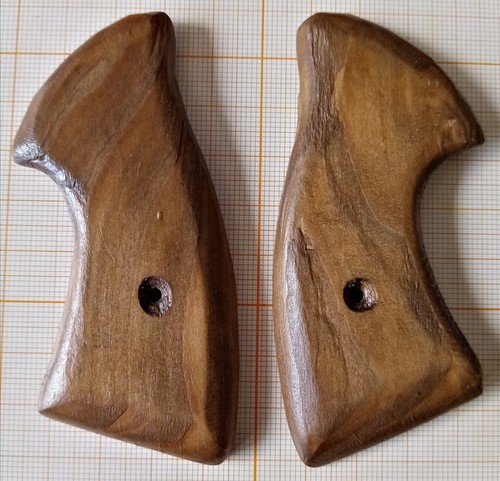 Plaquettes crosse bois - de,