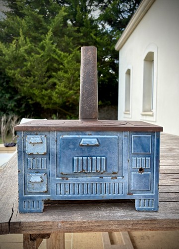 Cuisinière fonte poupée - en,