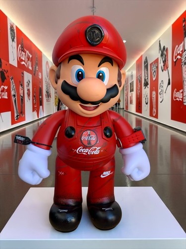 Coca cola statue super - coca, 51