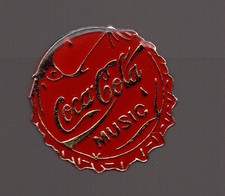 pin's capsule coca cola (non signé)