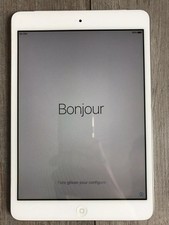 Apple iPad mini 1ère Génération 7,9" 16 Go Wi-Fi Tablette - Blanc & Argenté