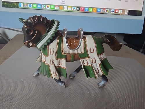 Cheval schleich - cheval,
