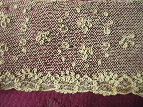 Volant dentelle aiguille - volant,