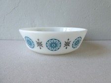 plat style Pyrex Made in