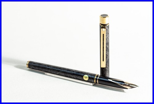 Sheaffer targa 1003s - targa, À