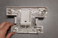 PLATINE FEU ARRIERE DROIT