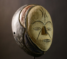 Masque Punu africain vintage