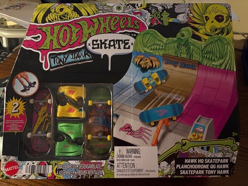 Hot wheels finger board - hot,