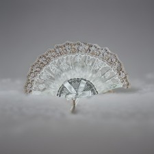 éventail artisanal fait main