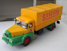 CAMIONS D'AUTREFOIS UNIC ZU 1/43e  SANDERS  ixo altaya